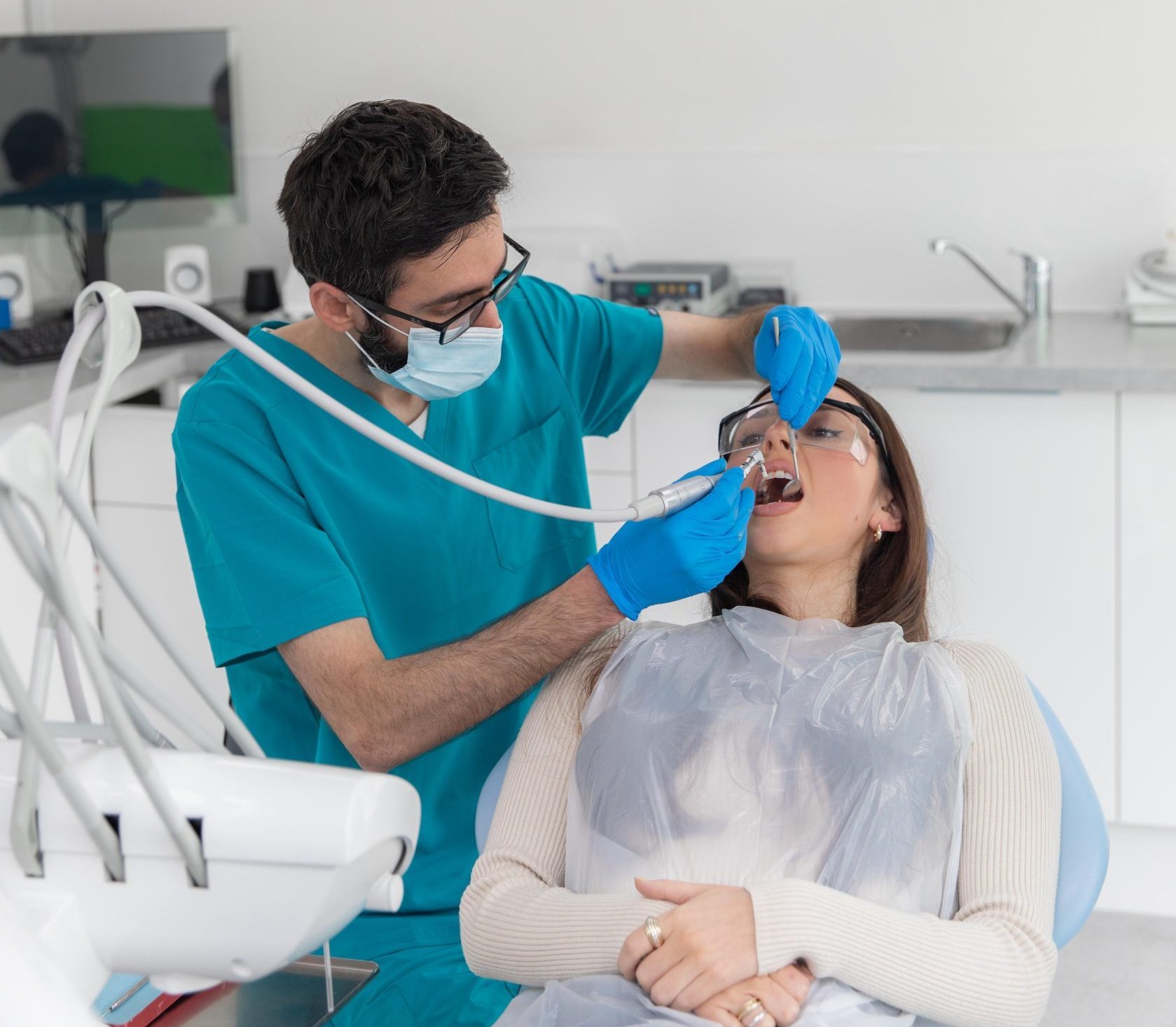 split content image left