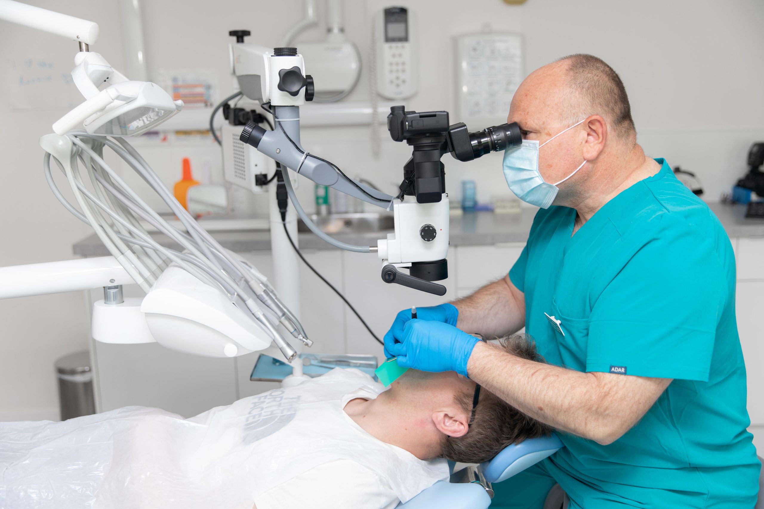 split content image left